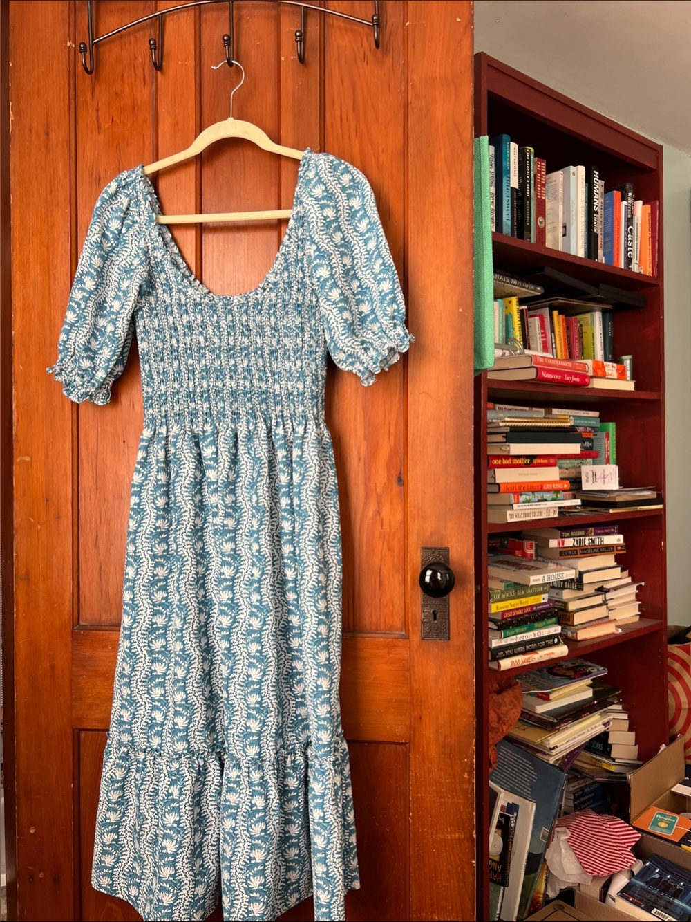 Hill House Home Louisa Nap Dress in Trailing Vine Blue